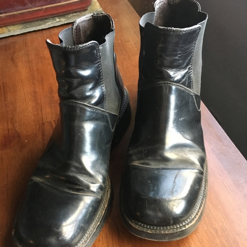 Vintage Kenneth Cole Chunky Zip Ankle Boots